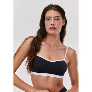 Black and White Sports Bran Era Capri small